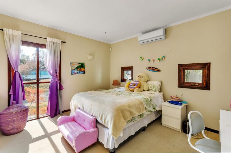 To Let 4 Bedroom Property for Rent in Dainfern Golf Estate Gauteng