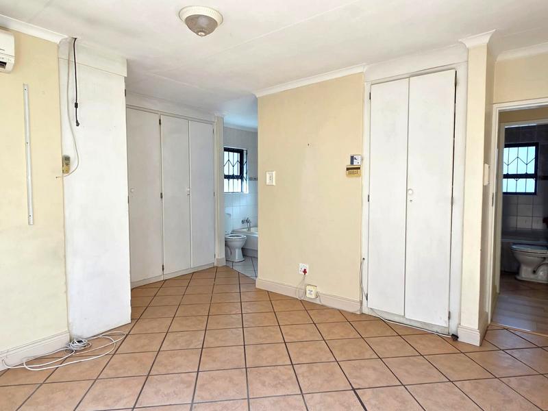 3 Bedroom Property for Sale in Faerie Glen Gauteng