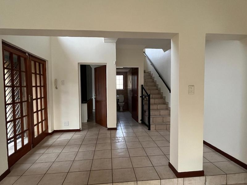 To Let 4 Bedroom Property for Rent in Olympus AH Gauteng