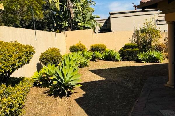 To Let 4 Bedroom Property for Rent in Olympus AH Gauteng