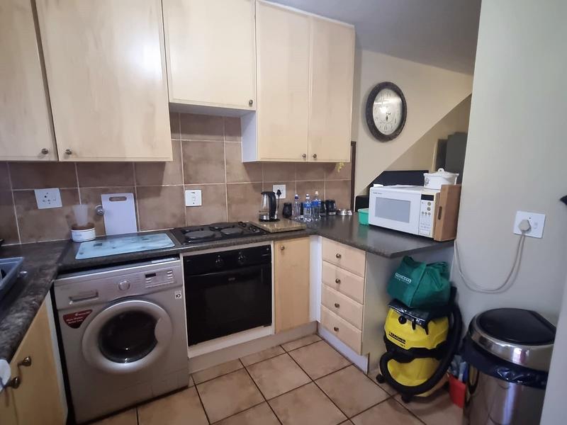 To Let 2 Bedroom Property for Rent in Olympus AH Gauteng