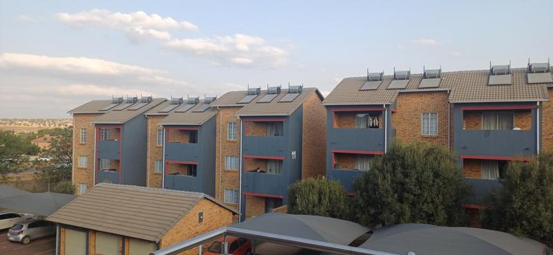 To Let 2 Bedroom Property for Rent in Stone Ridge Gauteng