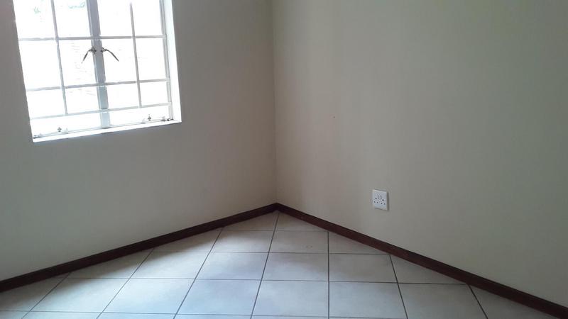 To Let 2 Bedroom Property for Rent in Stone Ridge Gauteng