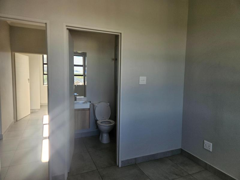 2 Bedroom Property for Sale in Shere Gauteng
