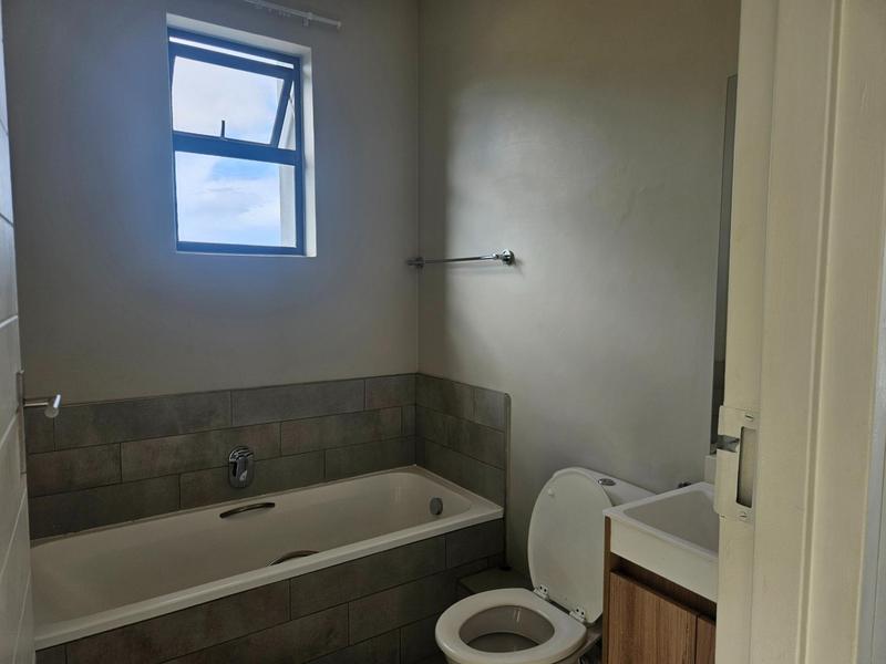 2 Bedroom Property for Sale in Shere Gauteng