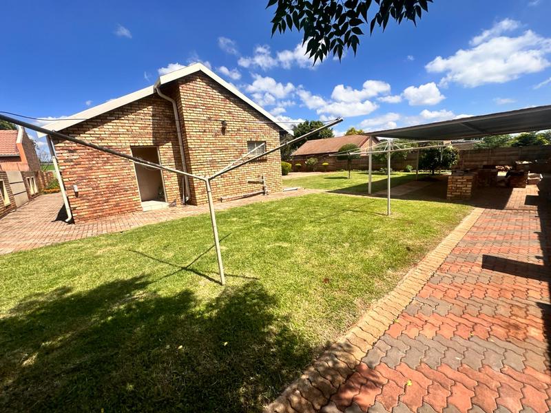 3 Bedroom Property for Sale in Chantelle Gauteng