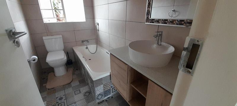 3 Bedroom Property for Sale in Eldoraigne Gauteng