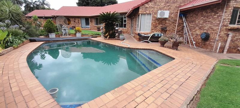 3 Bedroom Property for Sale in Wierda Park Gauteng