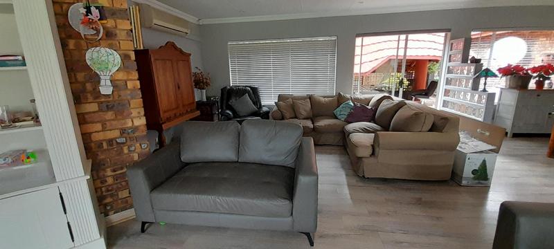 3 Bedroom Property for Sale in Wierda Park Gauteng
