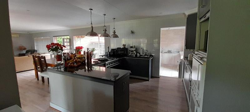 3 Bedroom Property for Sale in Wierda Park Gauteng