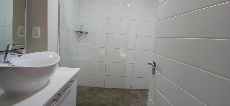 1 Bedroom Property for Sale in Ashlea Gardens Gauteng