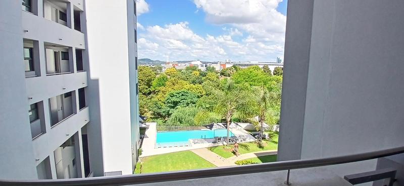 1 Bedroom Property for Sale in Ashlea Gardens Gauteng