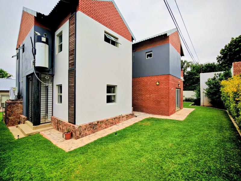 6 Bedroom Property for Sale in Montana Park Gauteng