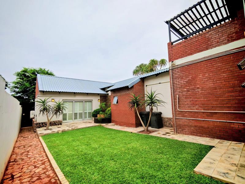 6 Bedroom Property for Sale in Montana Park Gauteng
