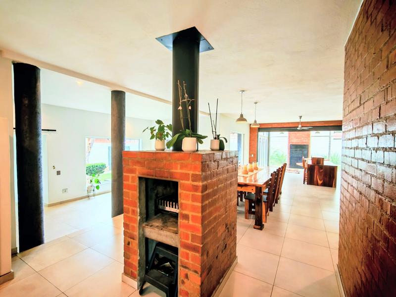 6 Bedroom Property for Sale in Montana Park Gauteng