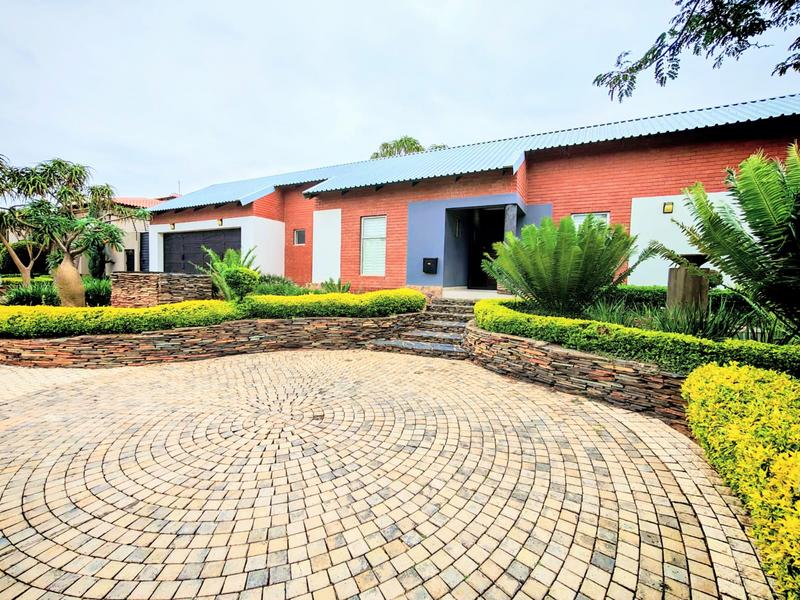 6 Bedroom Property for Sale in Montana Park Gauteng