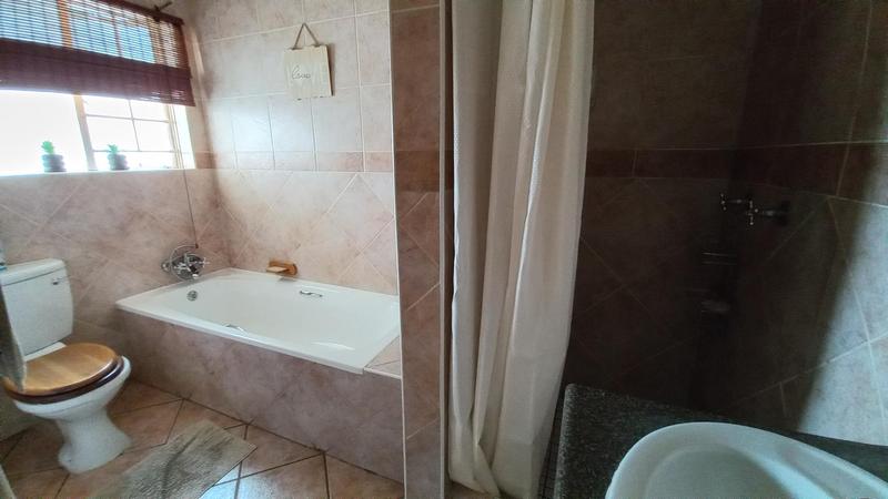 3 Bedroom Property for Sale in Moreleta Park Gauteng