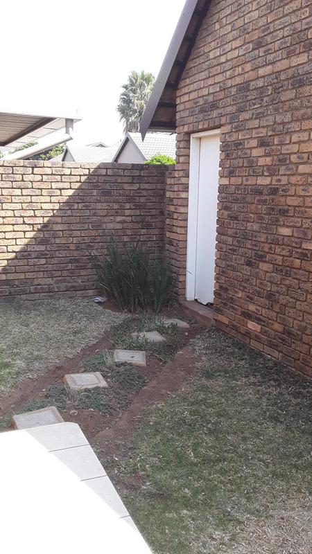 2 Bedroom Property for Sale in Amberfield Gauteng