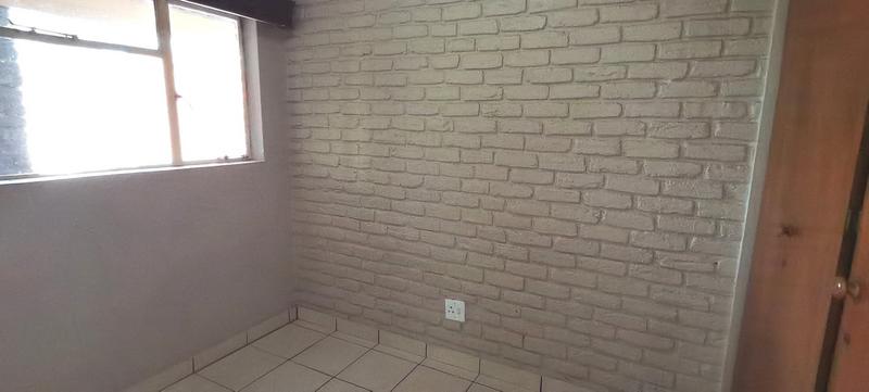 To Let 3 Bedroom Property for Rent in Witpoortjie Gauteng