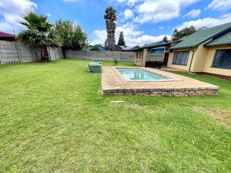 3 Bedroom Property for Sale in Dan Pienaarville Gauteng