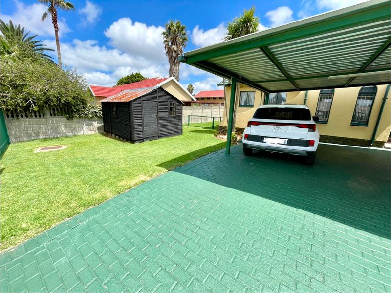 3 Bedroom Property for Sale in Dan Pienaarville Gauteng