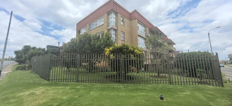3 Bedroom Property for Sale in Florida Gauteng