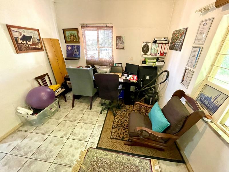 4 Bedroom Property for Sale in Krugersdorp North Gauteng