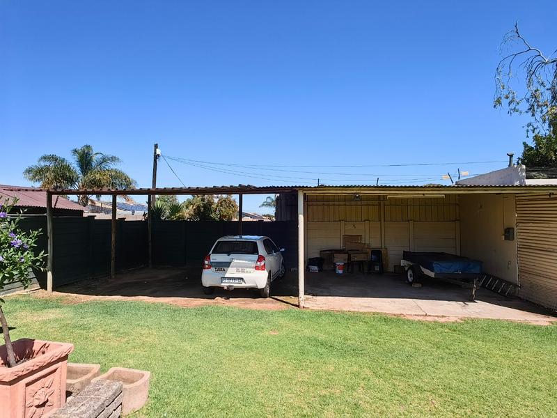 Commercial Property for Sale in Monument Gauteng