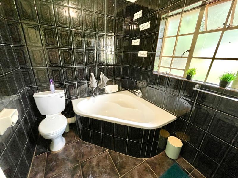 4 Bedroom Property for Sale in Noordheuwel Gauteng