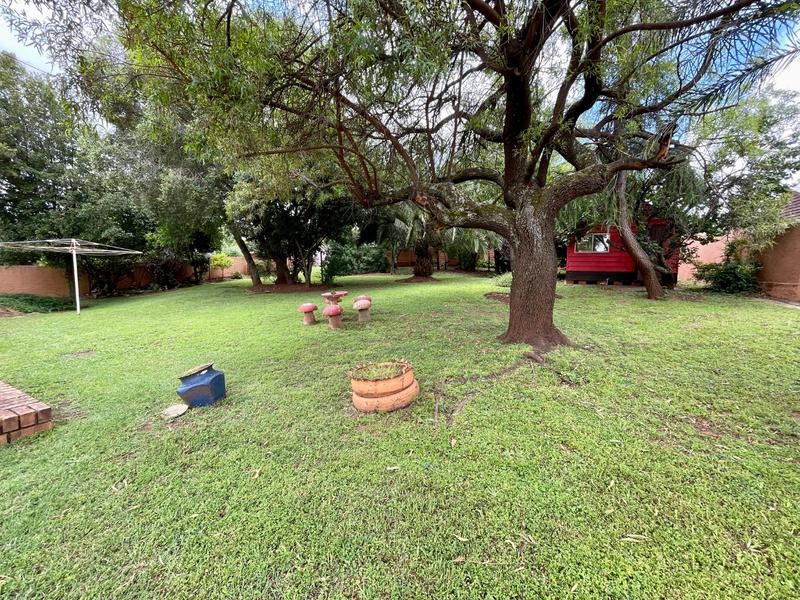 4 Bedroom Property for Sale in Noordheuwel Gauteng