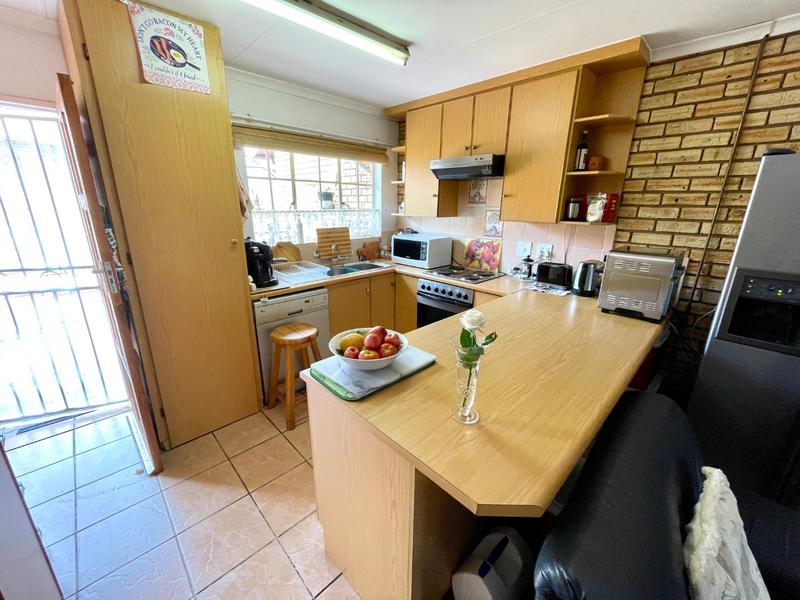 3 Bedroom Property for Sale in Noordheuwel Gauteng
