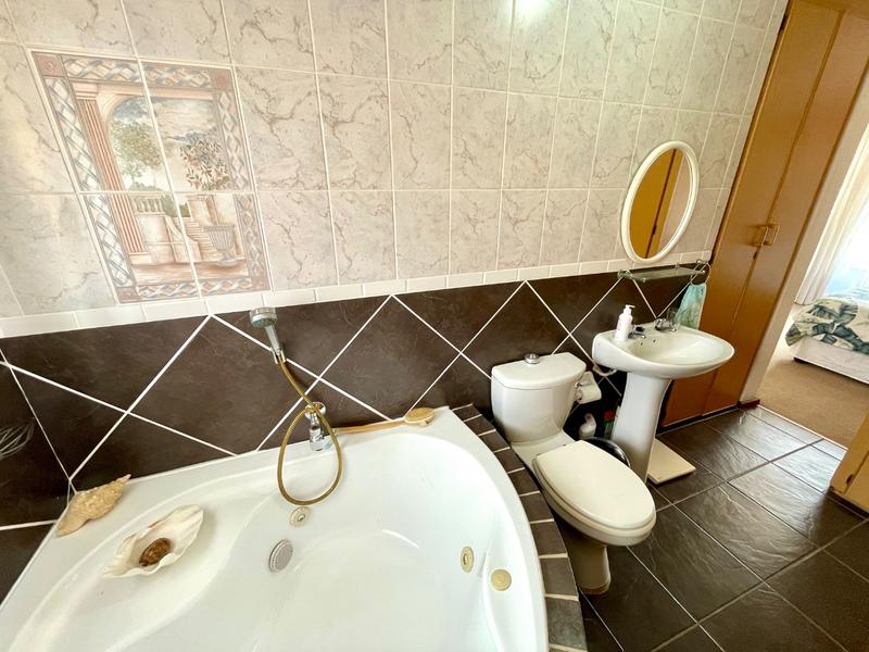 3 Bedroom Property for Sale in Noordheuwel Gauteng