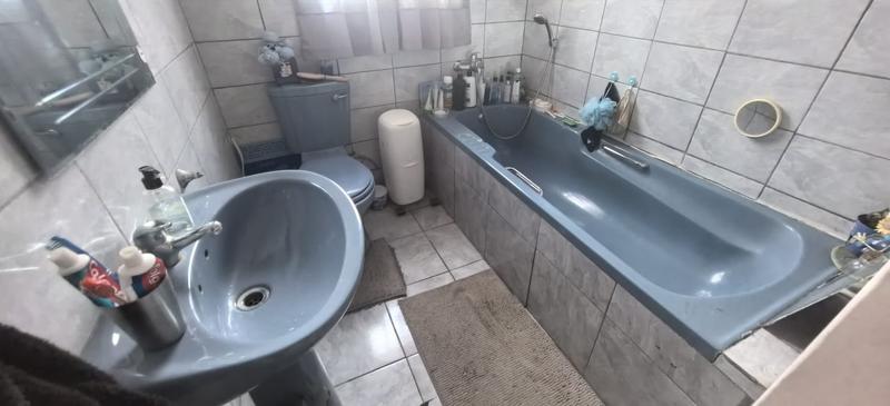 3 Bedroom Property for Sale in Witpoortjie Gauteng