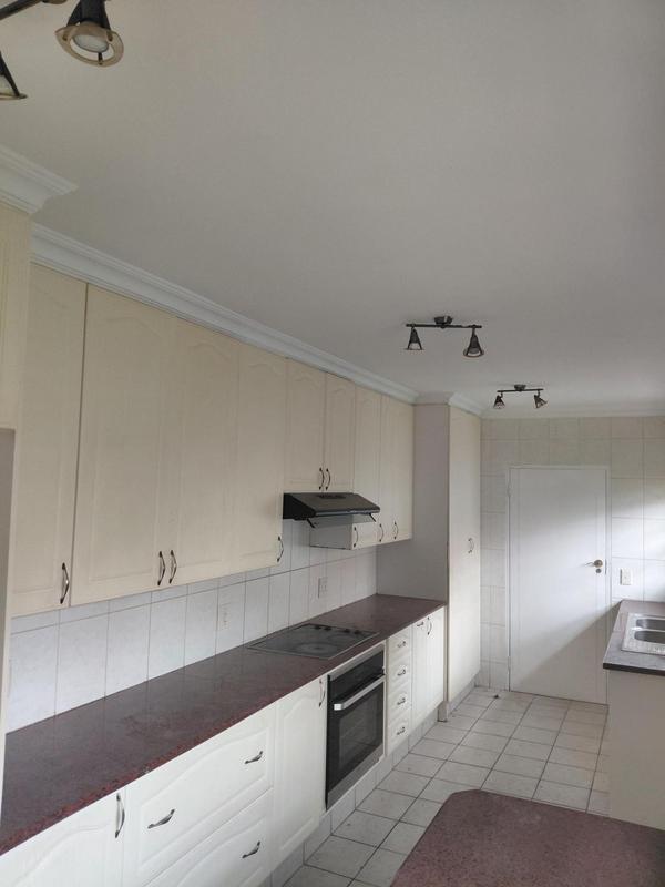 To Let 4 Bedroom Property for Rent in Bedfordview Gauteng
