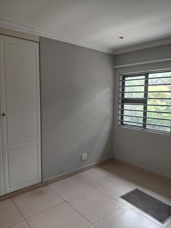 To Let 4 Bedroom Property for Rent in Bedfordview Gauteng