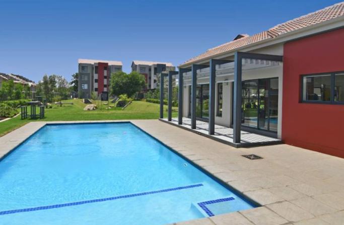To Let 3 Bedroom Property for Rent in Broadacres Gauteng