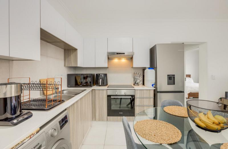 To Let 3 Bedroom Property for Rent in Broadacres Gauteng