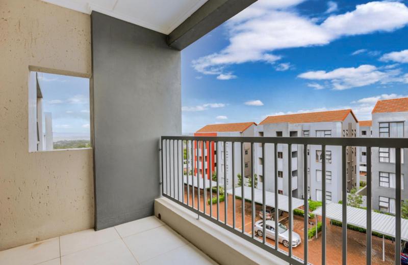 To Let 3 Bedroom Property for Rent in Broadacres Gauteng