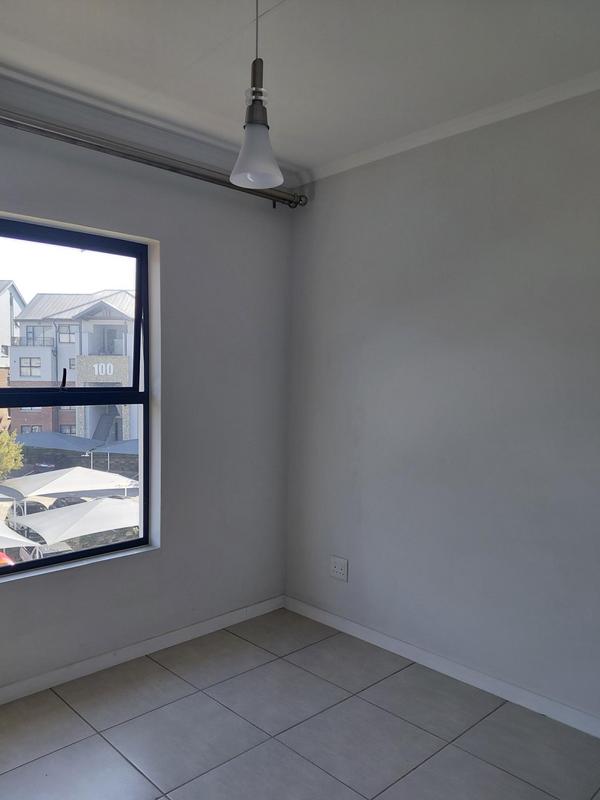 To Let 1 Bedroom Property for Rent in Olivedale Gauteng