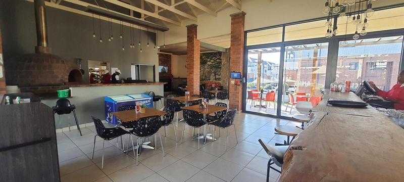 To Let 1 Bedroom Property for Rent in Olivedale Gauteng