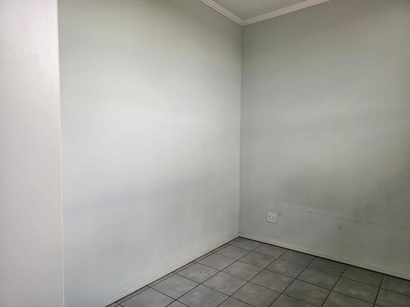 To Let 2 Bedroom Property for Rent in Florida Gauteng