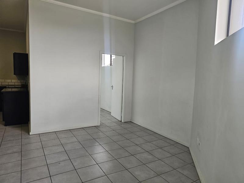 To Let 2 Bedroom Property for Rent in Florida Gauteng
