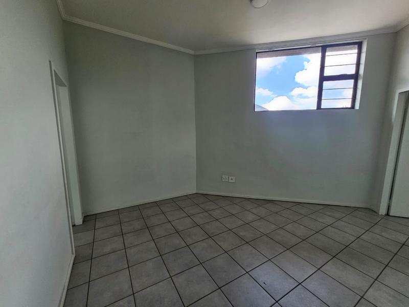 To Let 2 Bedroom Property for Rent in Florida Gauteng