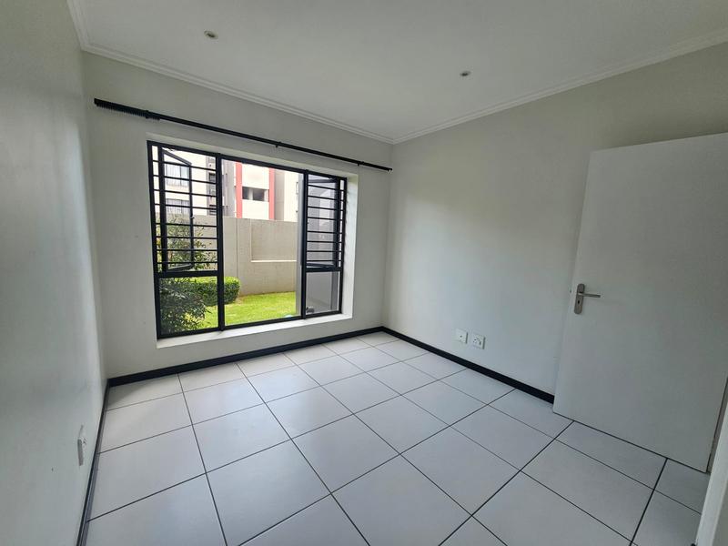 To Let 1 Bedroom Property for Rent in Lonehill Gauteng
