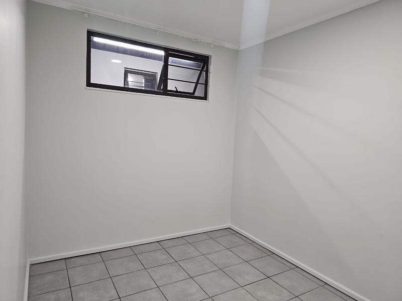 To Let 2 Bedroom Property for Rent in Roodepoort Gauteng