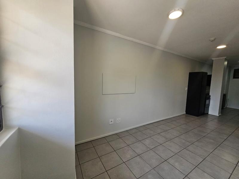 To Let 2 Bedroom Property for Rent in Roodepoort Gauteng