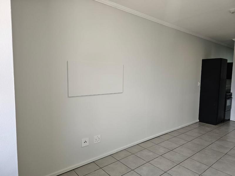 To Let 2 Bedroom Property for Rent in Roodepoort Gauteng