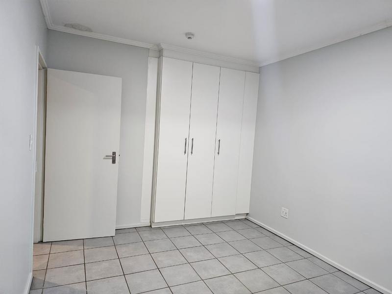 To Let 2 Bedroom Property for Rent in Roodepoort Gauteng