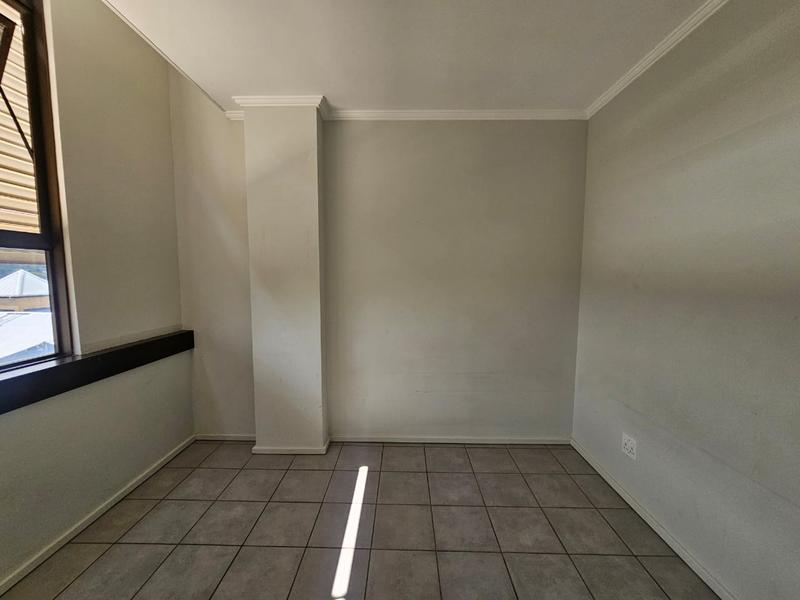 To Let 2 Bedroom Property for Rent in Roodepoort Gauteng