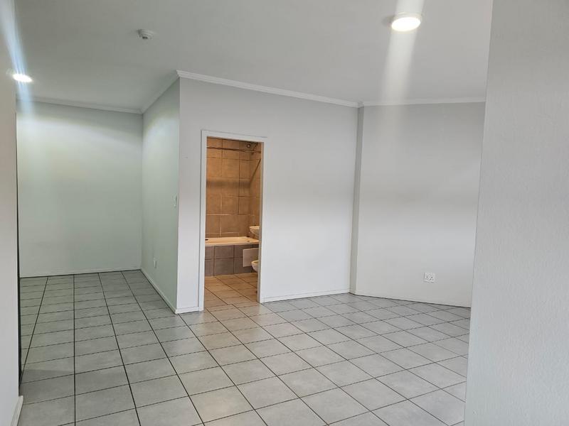 To Let 2 Bedroom Property for Rent in Roodepoort Gauteng